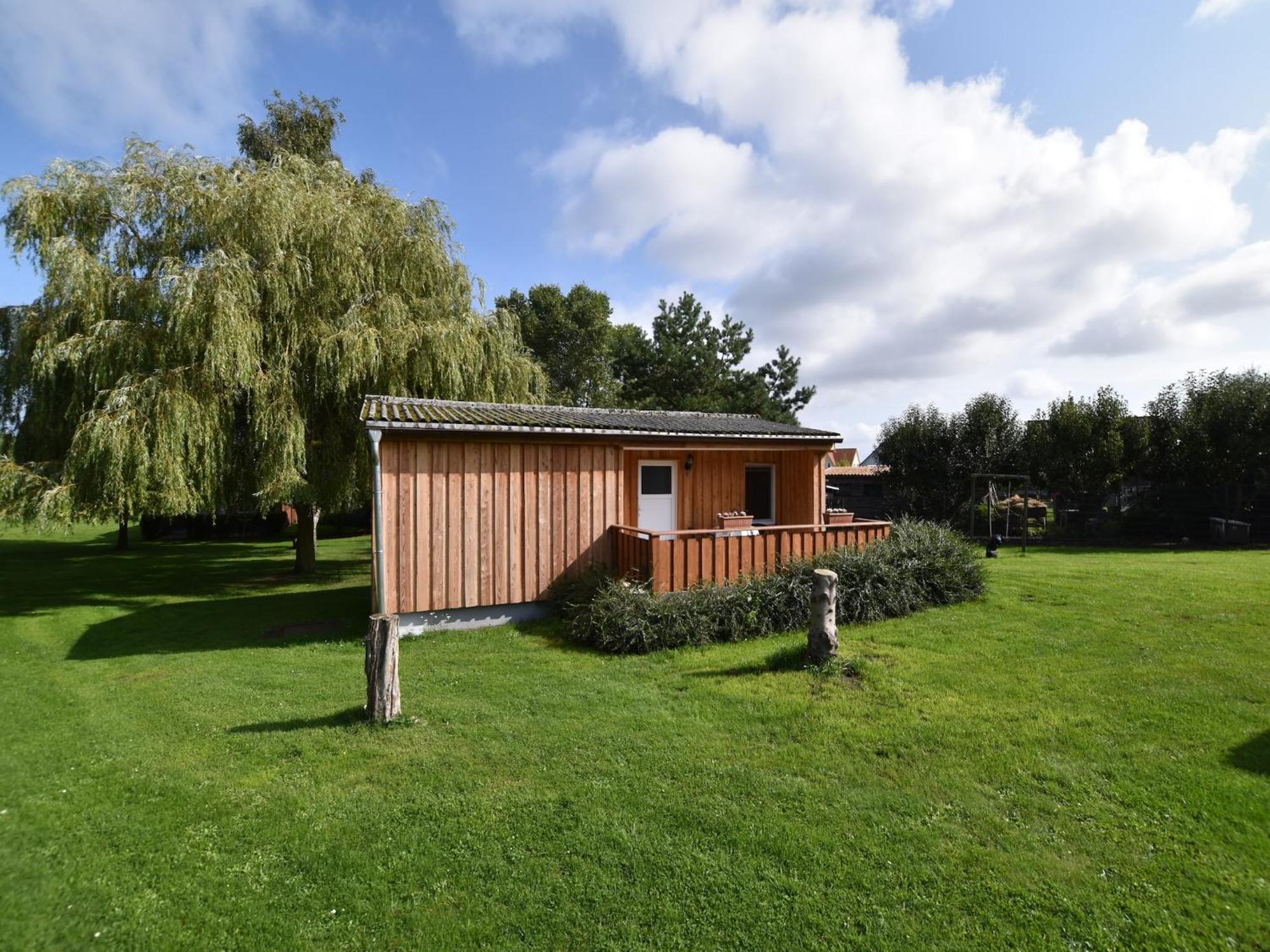 Quaint Bungalow Near Insel Poel With Garden Esterno foto
